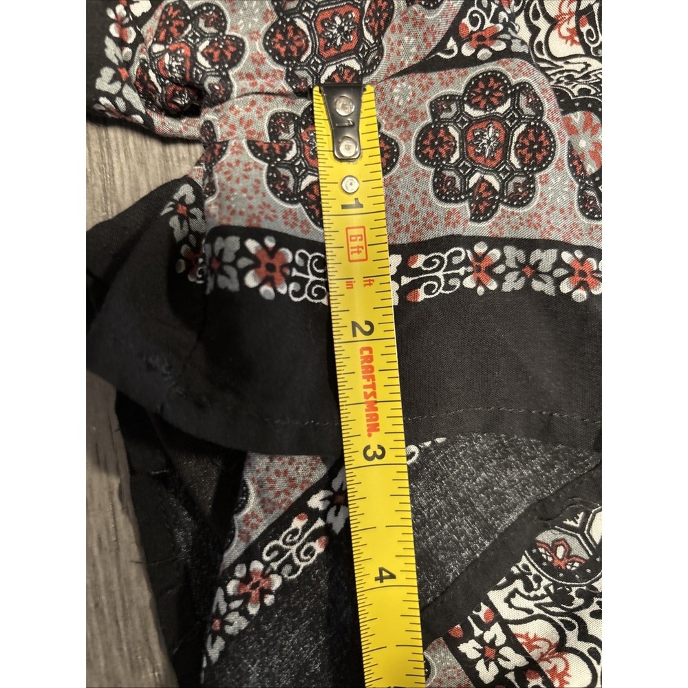 Sadie Robertson Size Medium S Deep-V Romper Jumper Black Rose‎ Floral Lined Boho - Picture 10 of 12